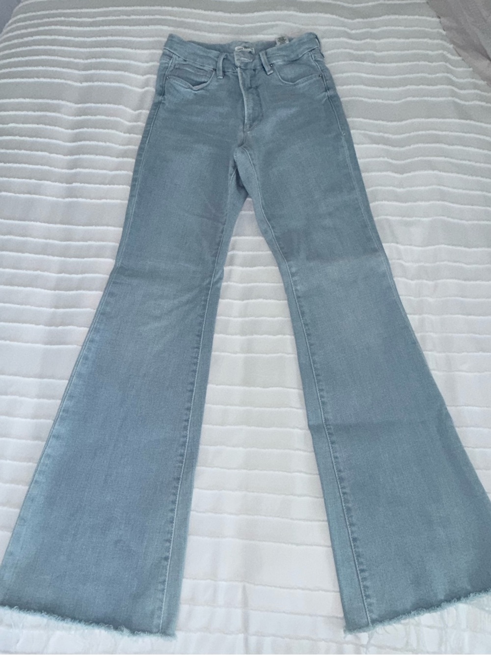 Good American Light Blue High-Rise Women’s Jeans